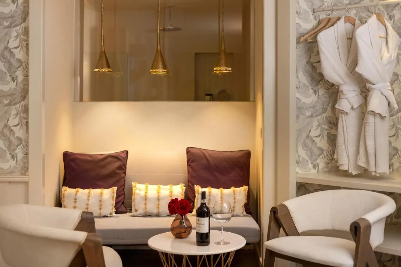 La Capria Suite Hotel Alacati 2*,